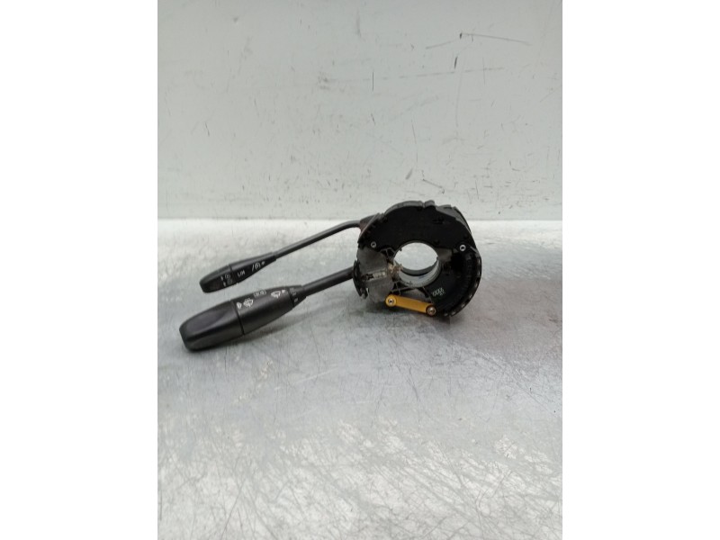 Recambio de mando limpia para mercedes-benz clase e (w211) berlina referencia OEM IAM 0305459732 05112210  