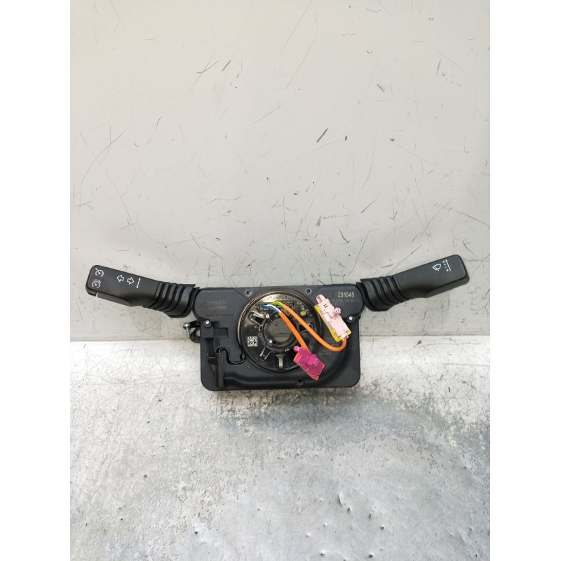 Recambio de mando luces para opel zafira b referencia OEM IAM 93183451  