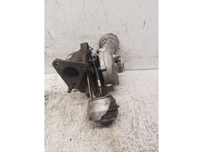 Recambio de turbocompresor para volkswagen passat b5.5 (3b3) 1.9 tdi referencia OEM IAM C54038145702E  