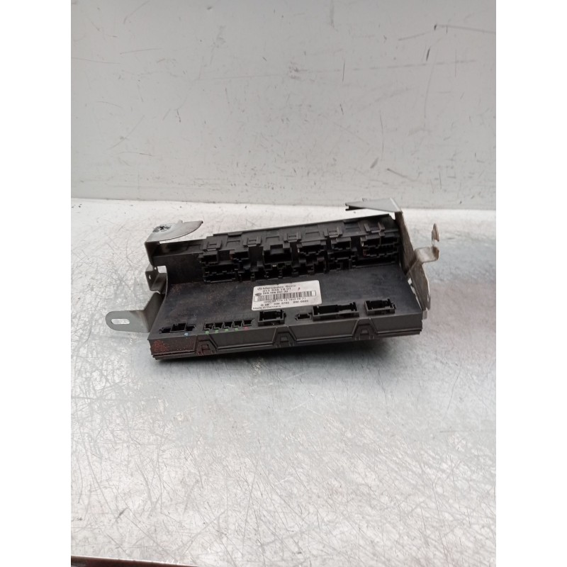 Recambio de caja reles / fusibles para mercedes-benz clase e (w211) berlina referencia OEM IAM 2115451901 5dk00804730  