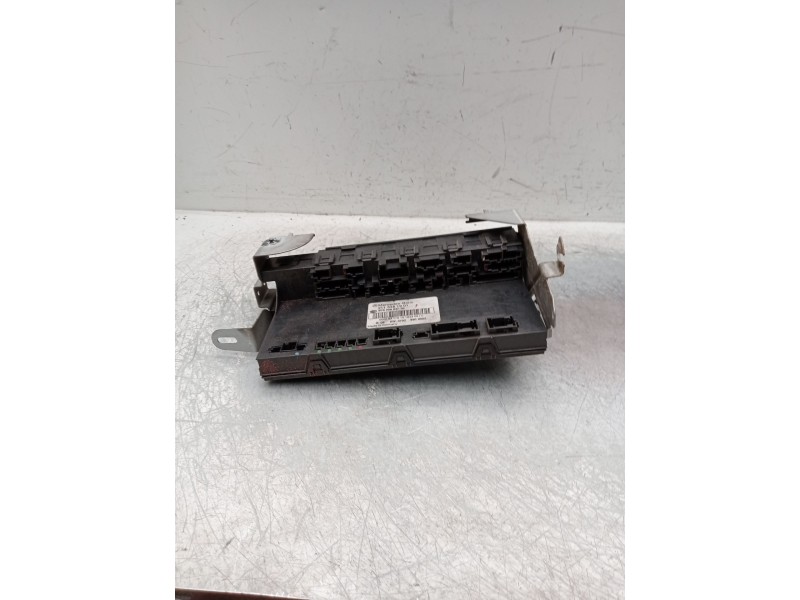 Recambio de caja reles / fusibles para mercedes-benz clase e (w211) berlina referencia OEM IAM 2115451901 5dk00804730  