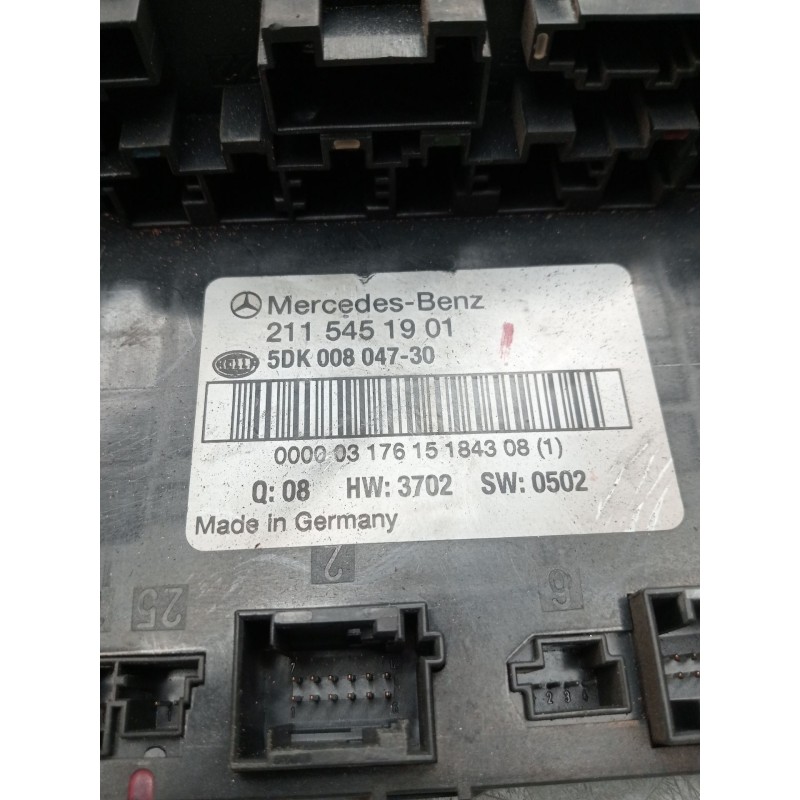 Recambio de caja reles / fusibles para mercedes-benz clase e (w211) berlina referencia OEM IAM 2115451901 5dk00804730  