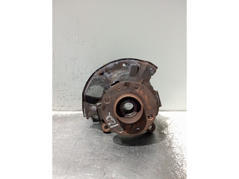 Recambio de mangueta delantera izquierda para kia carens 2.0 turbodiesel cat referencia OEM IAM   