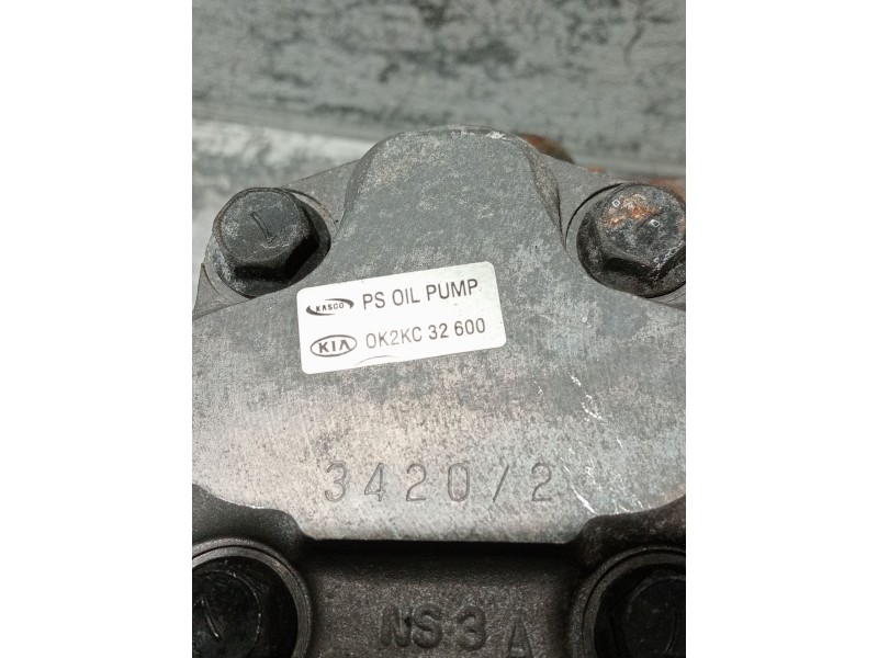 Recambio de bomba direccion para kia carens 2.0 turbodiesel cat referencia OEM IAM 0K2KC32600  