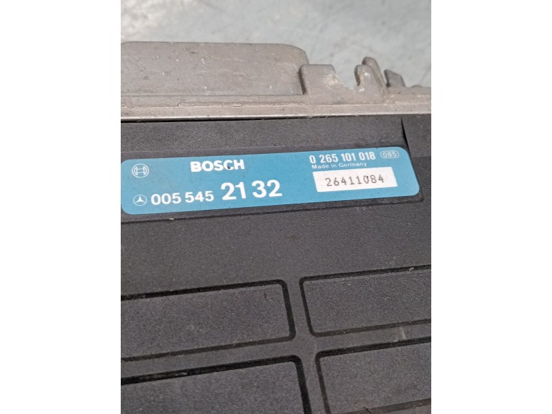 Recambio de centralita motor uce para mercedes-benz clase c (w201) berlina referencia OEM IAM 0055452132 0265101018  