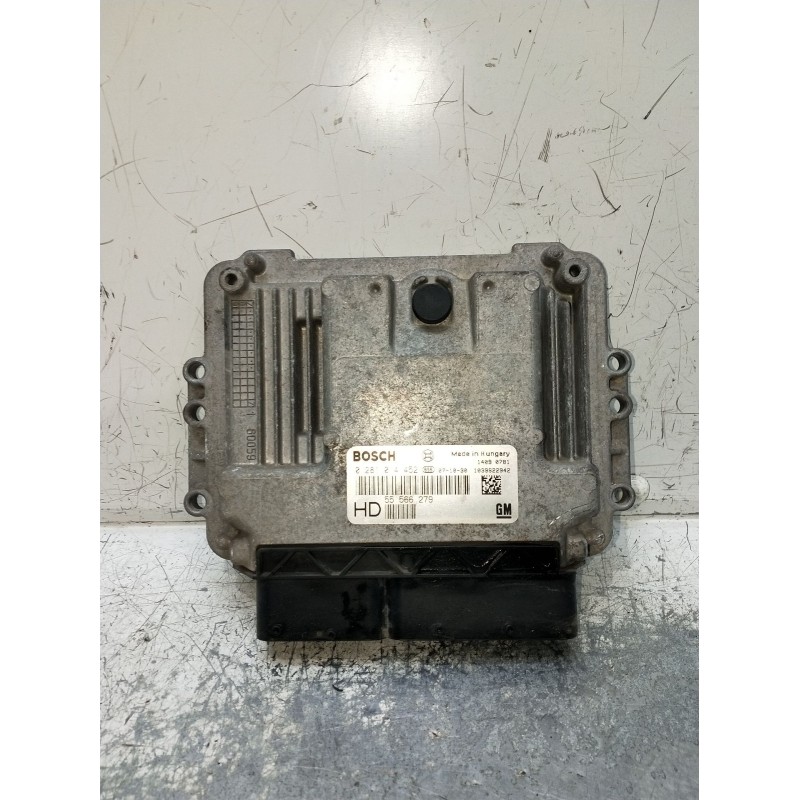 Recambio de centralita motor uce para opel zafira b referencia OEM IAM 0281014452  