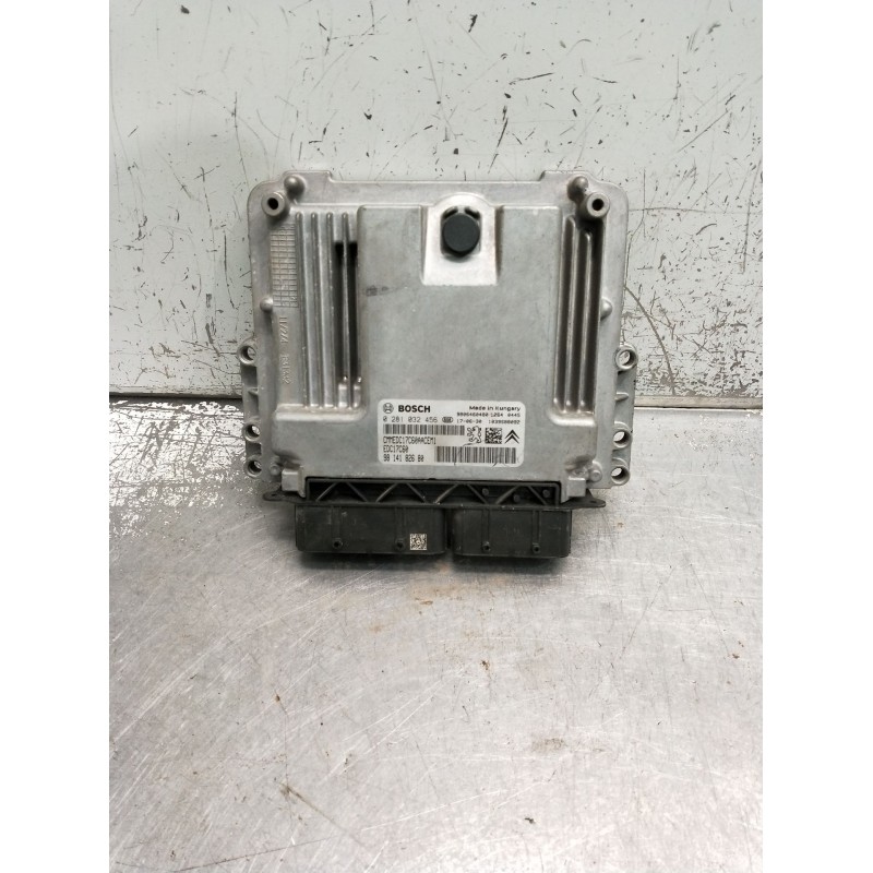 Recambio de centralita motor uce para peugeot 208 referencia OEM IAM 9814182680 0281032456 9806460480