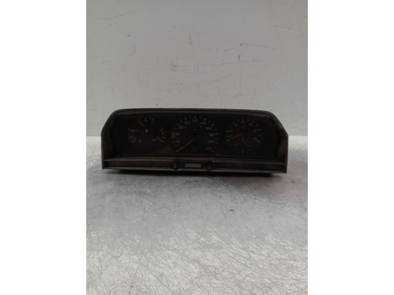 Recambio de cuadro instrumentos para mercedes-benz clase c (w201) berlina referencia OEM IAM 2015433422 110008346 120109001  