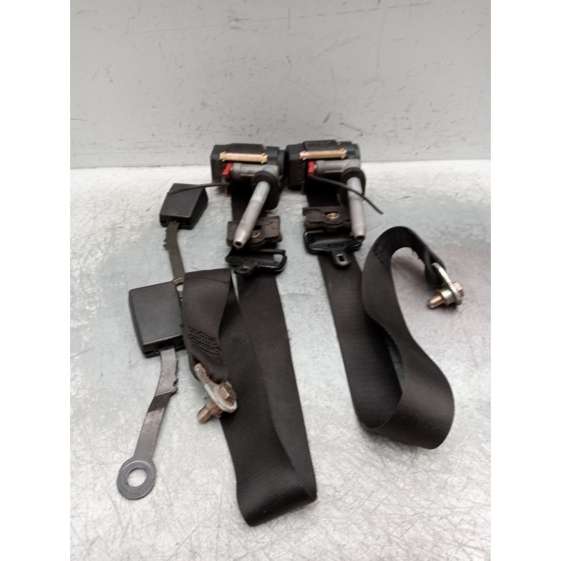 Recambio de juego cinturones delantero para mercedes-benz clase c (w201) berlina referencia OEM IAM 4p  