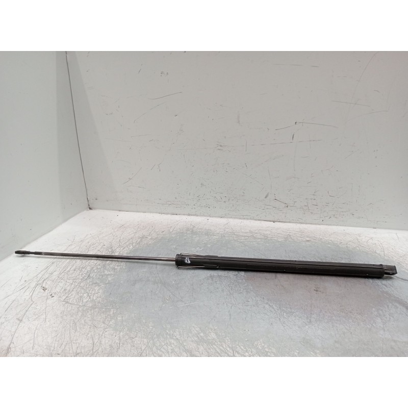 Recambio de amortiguadores maletero / porton para mercedes-benz clase c (w201) berlina referencia OEM IAM 2018870583  