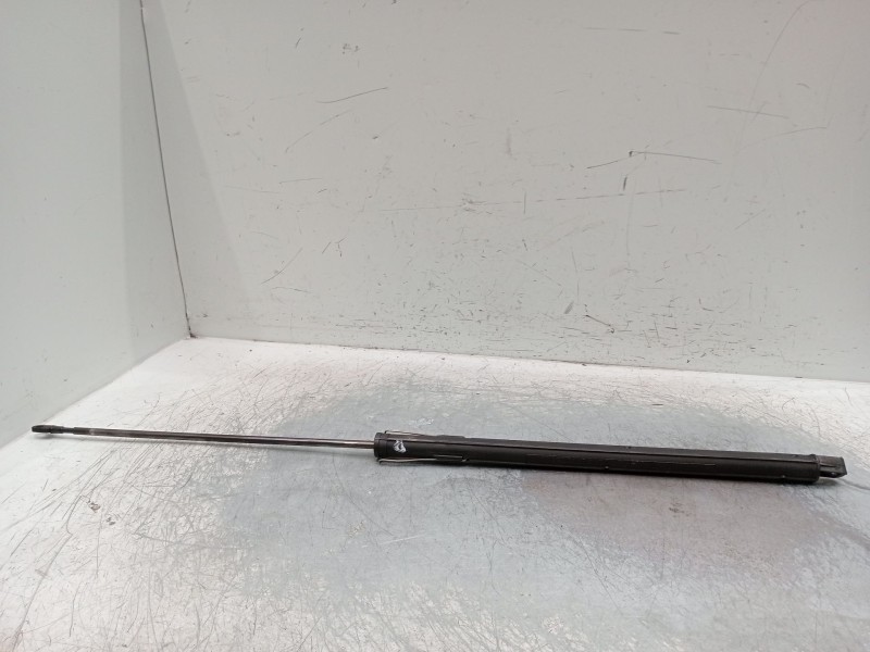 Recambio de amortiguadores maletero / porton para mercedes-benz clase c (w201) berlina referencia OEM IAM 2018870583  