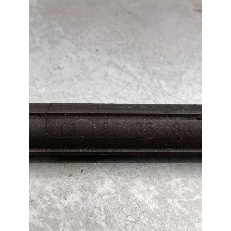 Recambio de amortiguadores maletero / porton para mercedes-benz clase c (w201) berlina referencia OEM IAM 2018870583  