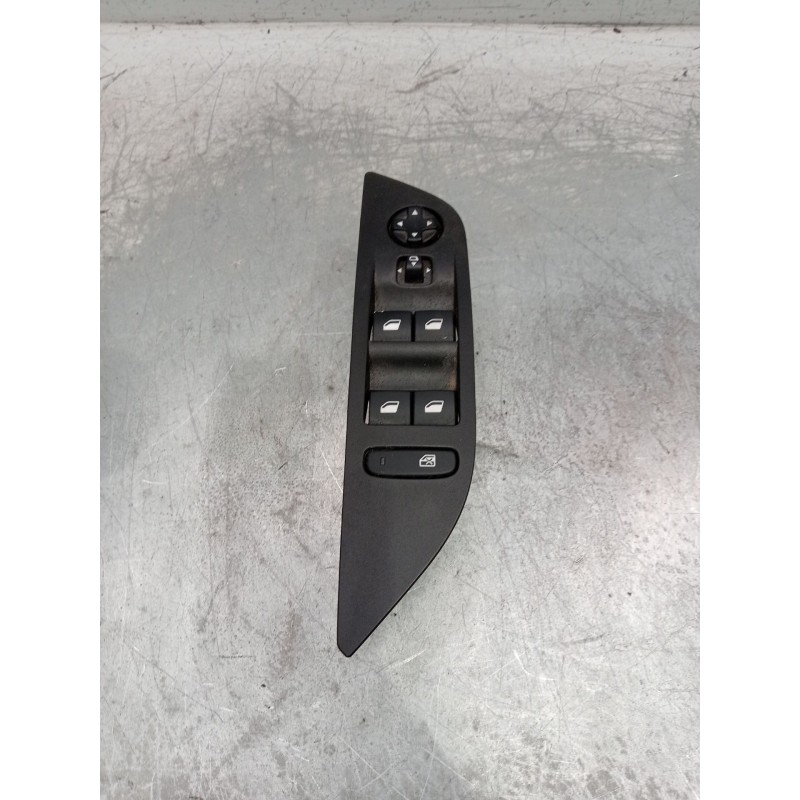 Recambio de mando elevalunas delantero izquierdo para peugeot 2008 i van (cu_) bluehdi 100 (cuyhym) referencia OEM IAM 96788264z