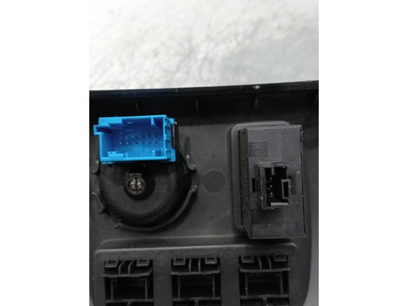 Recambio de mando multifuncion para citroën berlingo furgoneta/monovolumen (b9) 1.6 hdi 90 referencia OEM IAM 9680907377  