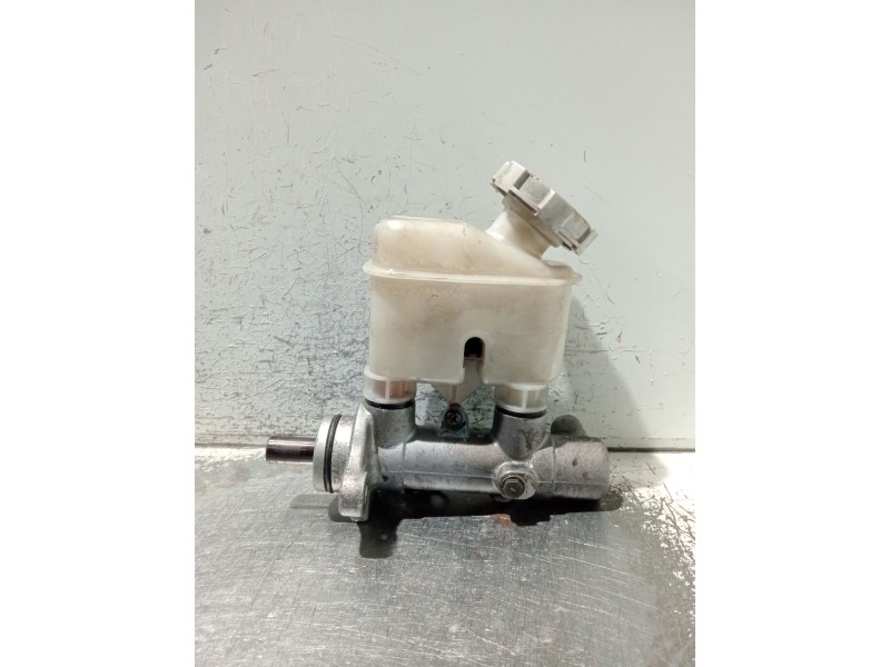 Recambio de bomba freno para kia carens 2.0 turbodiesel cat referencia OEM IAM   