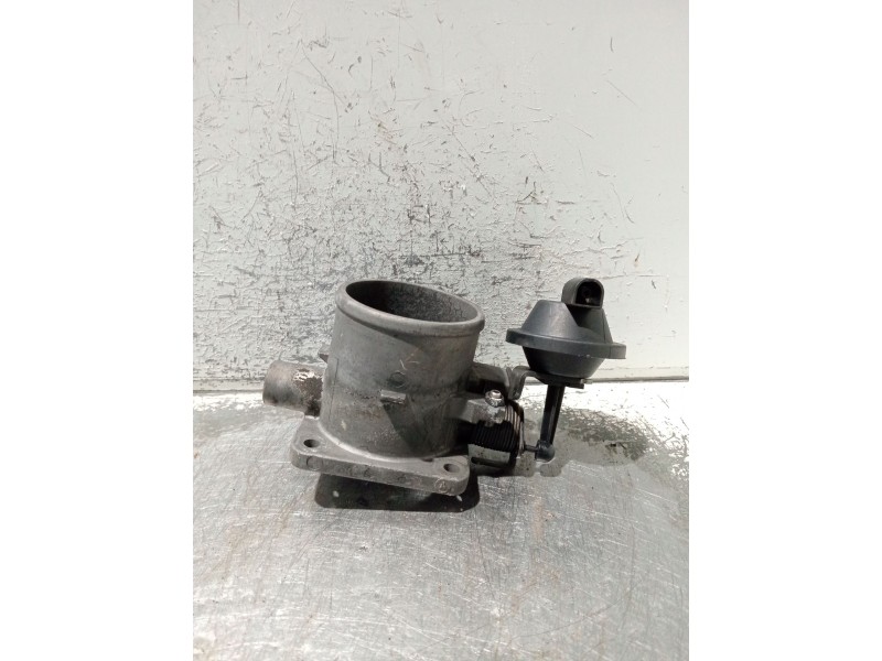 Recambio de caja mariposa para kia carens 2.0 turbodiesel cat referencia OEM IAM 3510027XXX  