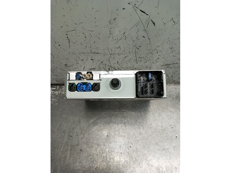 Recambio de sistema audio / radio cd para peugeot 208 referencia OEM IAM 9822730180 7503900135 