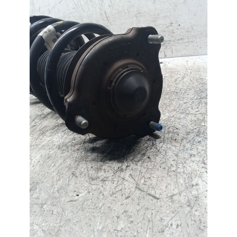 Recambio de amortiguador delantero izquierdo para kia sportage iv (ql, qle) 1.6 gdi referencia OEM IAM F1550  