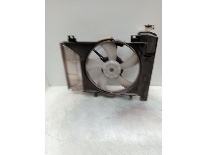 Recambio de electroventilador para toyota yaris active referencia OEM IAM mf4227506442  