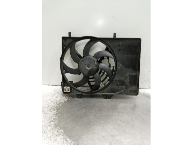 Recambio de electroventilador para peugeot 208 referencia OEM IAM 980166680 T300093A 