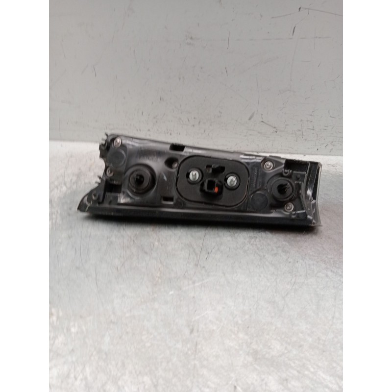 Recambio de piloto trasero izquierdo interior para peugeot 2008 i van (cu_) bluehdi 100 (cuyhym) referencia OEM IAM fr26950132  