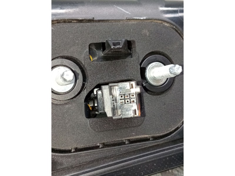 Recambio de piloto trasero izquierdo interior para peugeot 2008 i van (cu_) bluehdi 100 (cuyhym) referencia OEM IAM fr26950132  