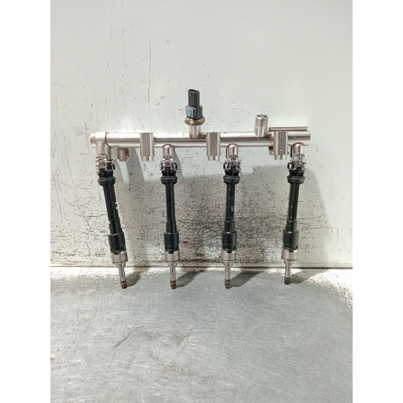 Recambio de rampa inyectora para renault scénic iv (j9_) 1.3 tce 140 referencia OEM IAM 175222462R A2820703200 