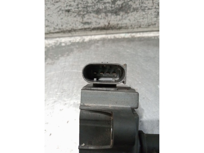 Recambio de bobina encendido para renault scénic iv (j9_) 1.3 tce 140 referencia OEM IAM 224332935R A2829060000 