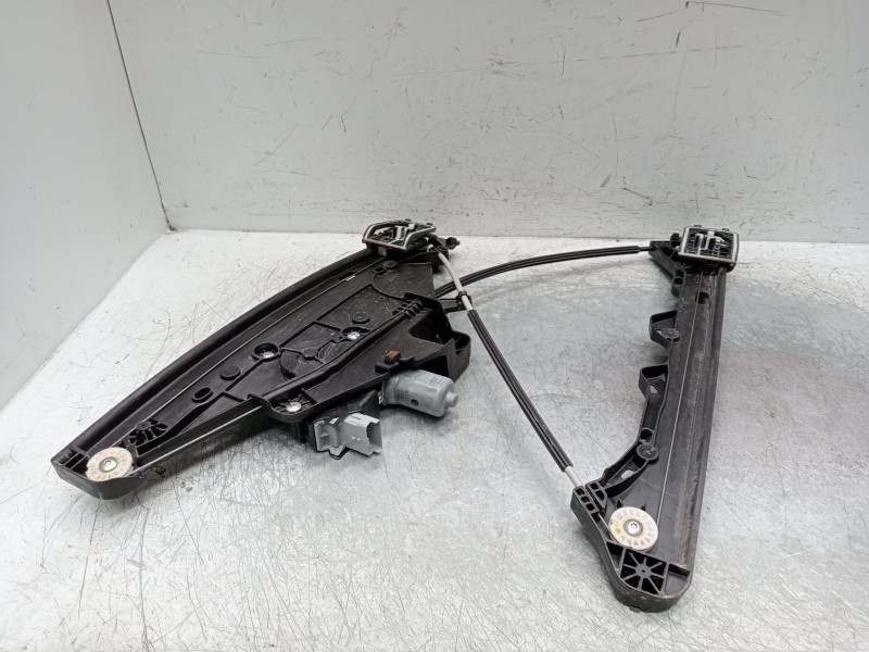 Recambio de elevalunas delantero izquierdo para peugeot 2008 i van (cu_) bluehdi 100 (cuyhym) referencia OEM IAM 9828130780 5p 