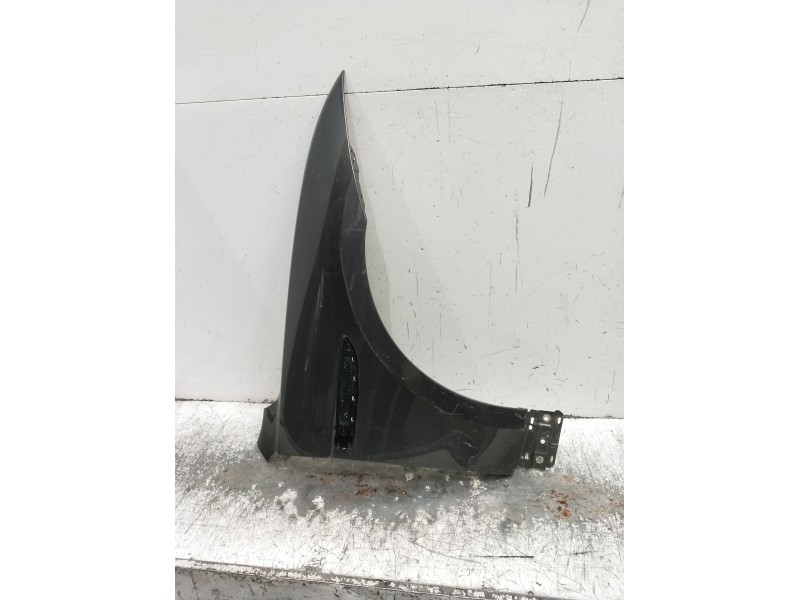 Recambio de aleta delantera derecha para jaguar f-pace referencia OEM IAM   