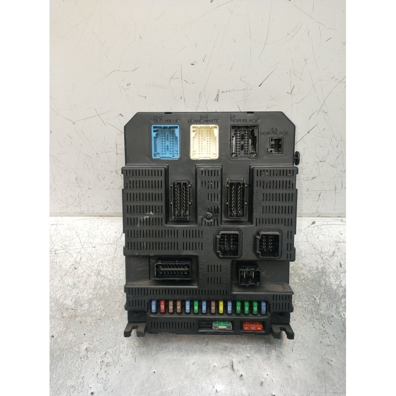 Recambio de caja reles / fusibles para citroën c3 i (fc_, fn_) 1.4 hdi referencia OEM IAM 9664156780  