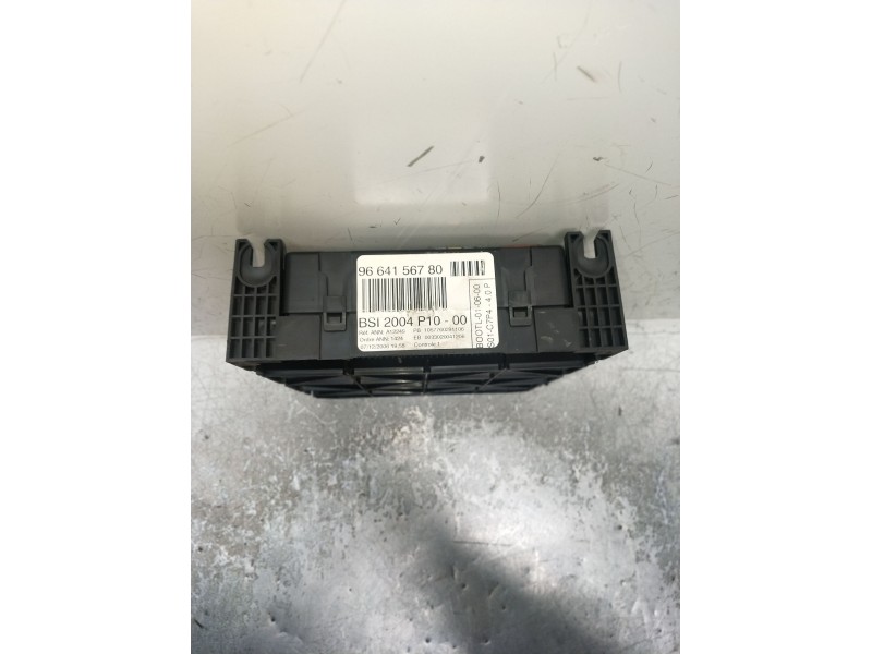 Recambio de caja reles / fusibles para citroën c3 i (fc_, fn_) 1.4 hdi referencia OEM IAM 9664156780  