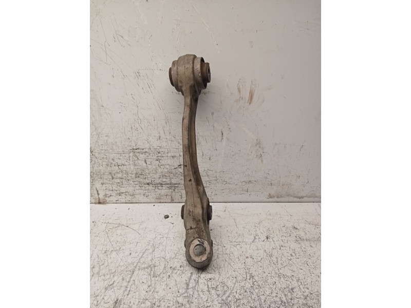 Recambio de brazo suspension inferior delantero izquierdo para bmw serie 5 lim. (f10) 525d xdrive referencia OEM IAM 31126850605