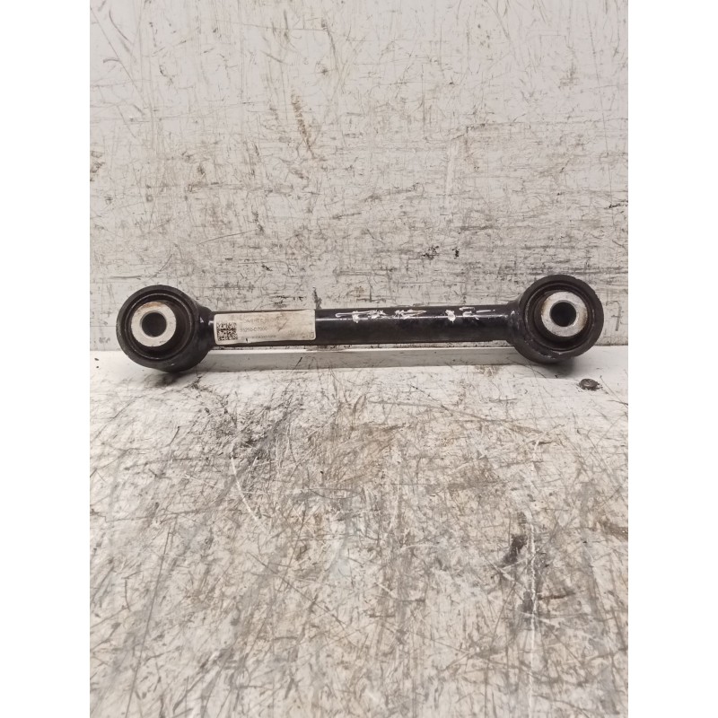 Recambio de brazo suspension superior trasero izquierdo para kia sportage iv (ql, qle) 1.6 gdi referencia OEM IAM 55250D7000  
