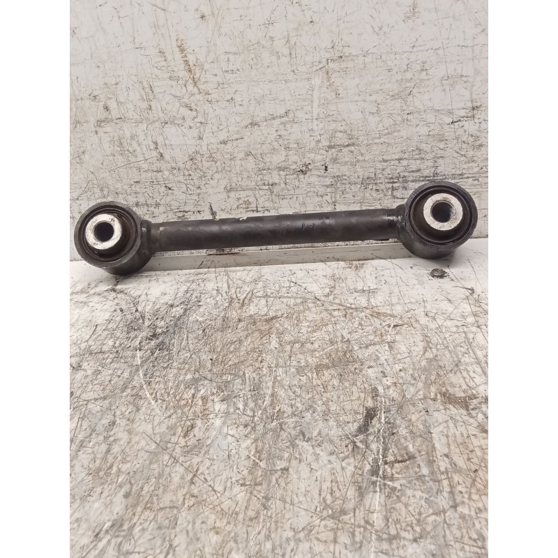 Recambio de brazo suspension superior trasero izquierdo para kia sportage iv (ql, qle) 1.6 gdi referencia OEM IAM 55250D7000  