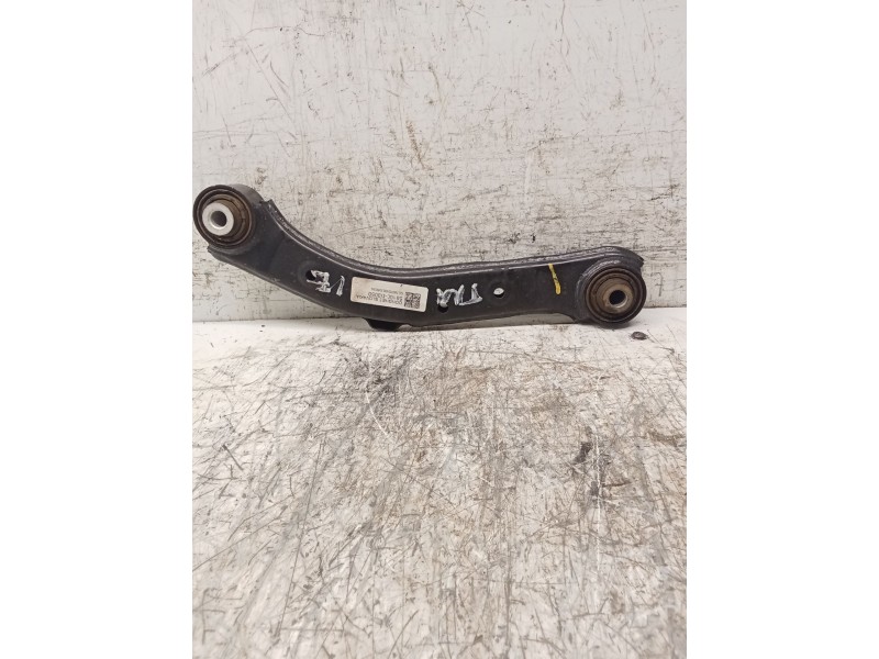 Recambio de brazo suspension superior trasero izquierdo para kia sportage iv (ql, qle) 1.6 gdi referencia OEM IAM 55100D3050  