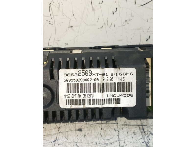 Recambio de pantalla multifuncion para citroën c3 i (fc_, fn_) 1.4 hdi referencia OEM IAM 96632560XT  