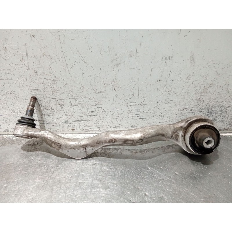 Recambio de brazo suspension inferior delantero derecho para bmw serie 3 lim. (f30) referencia OEM IAM 685574204  