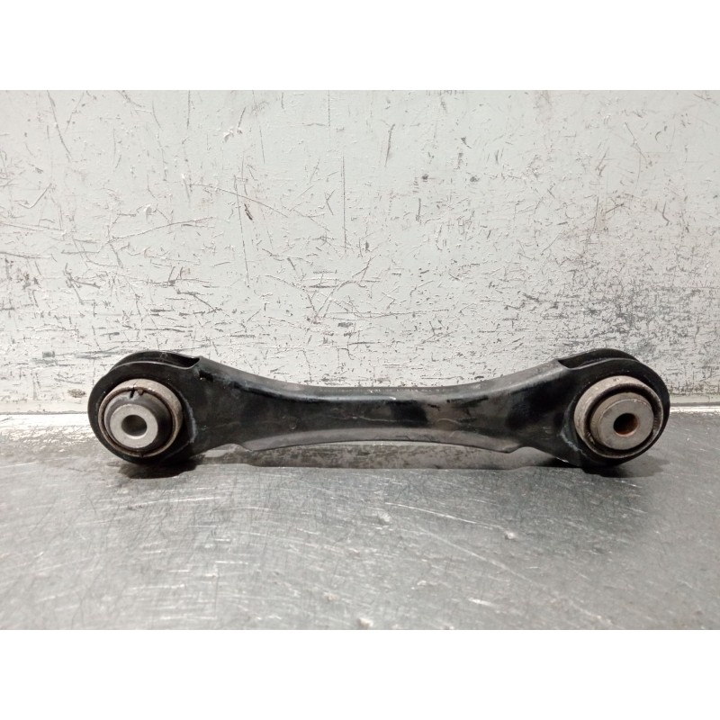 Recambio de brazo suspension superior trasero derecho para bmw serie 3 lim. (f30) referencia OEM IAM 6792517  