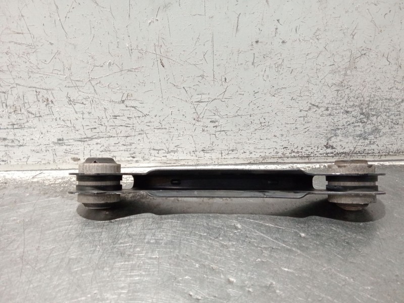 Recambio de brazo suspension superior trasero derecho para bmw serie 3 lim. (f30) referencia OEM IAM 6792517  