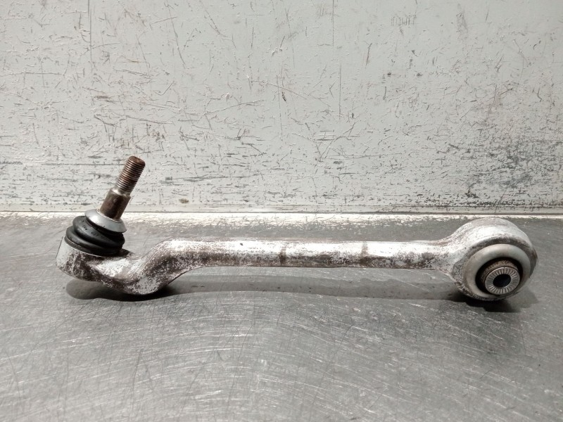 Recambio de brazo suspension superior delantero derecho para bmw serie 3 lim. (f30) referencia OEM IAM 685299204 685733003 