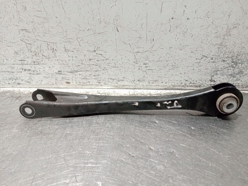 Recambio de brazo suspension inferior trasero izquierdo para bmw serie 3 lim. (f30) referencia OEM IAM 6792527  