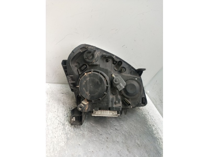 Recambio de faro izquierdo para nissan qashqai (j10) acenta referencia OEM IAM 1EF23804211  