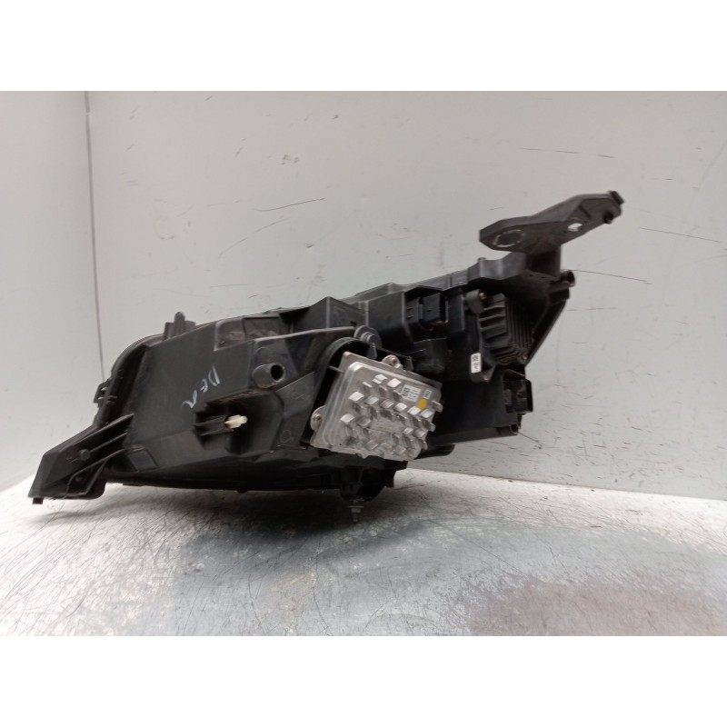 Recambio de faro derecho para peugeot 2008 i van (cu_) bluehdi 100 (cuyhym) referencia OEM IAM 9823193480  