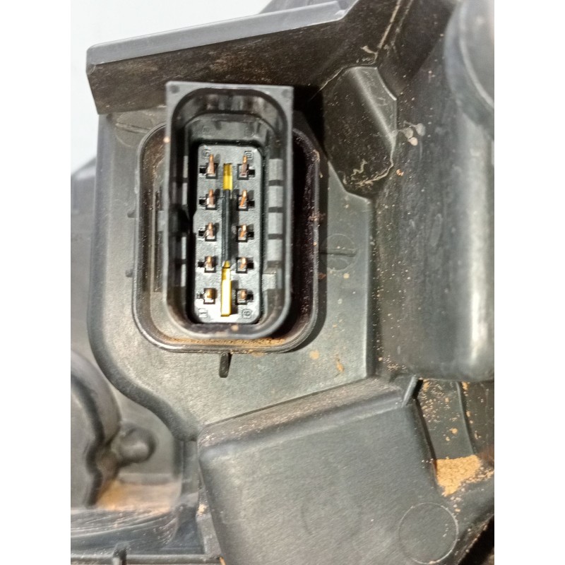 Recambio de faro derecho para peugeot 2008 i van (cu_) bluehdi 100 (cuyhym) referencia OEM IAM 9823193480  