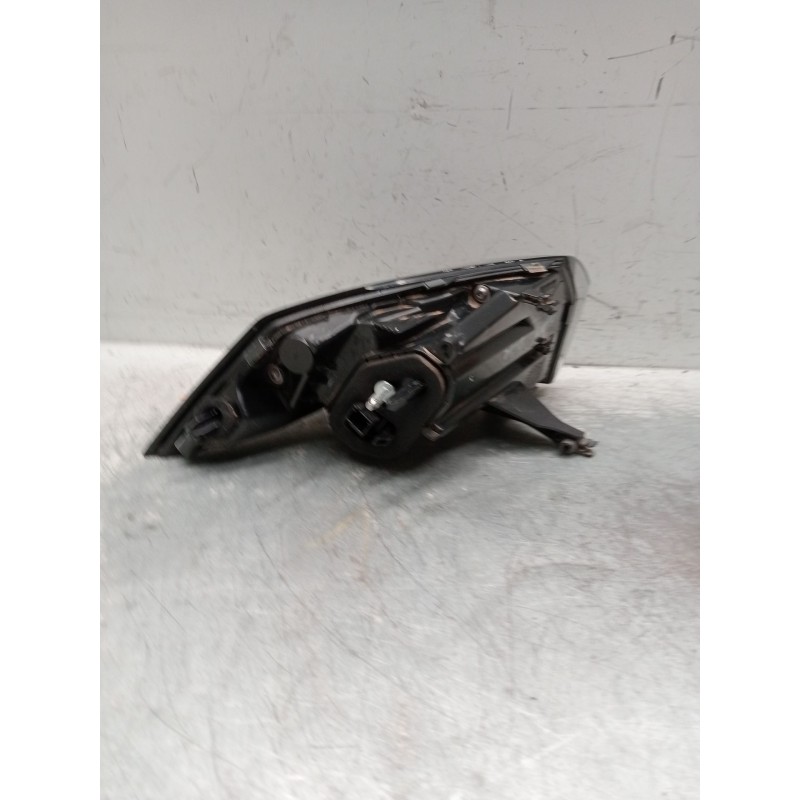 Recambio de piloto trasero derecho para peugeot 2008 i van (cu_) bluehdi 100 (cuyhym) referencia OEM IAM fr2695020201  
