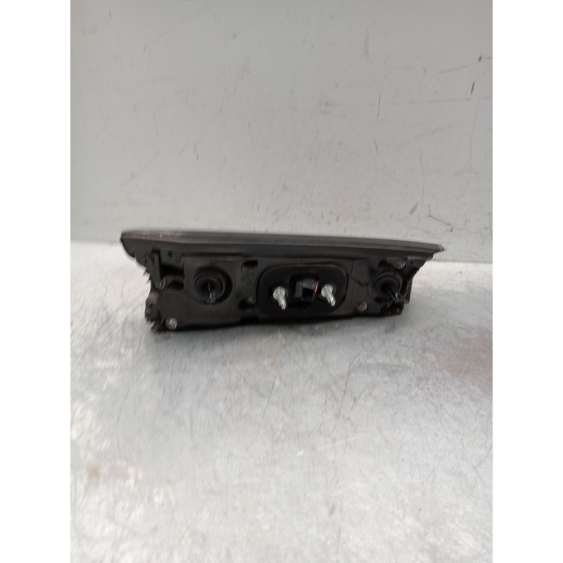 Recambio de piloto trasero derecho interior para peugeot 2008 i van (cu_) bluehdi 100 (cuyhym) referencia OEM IAM   