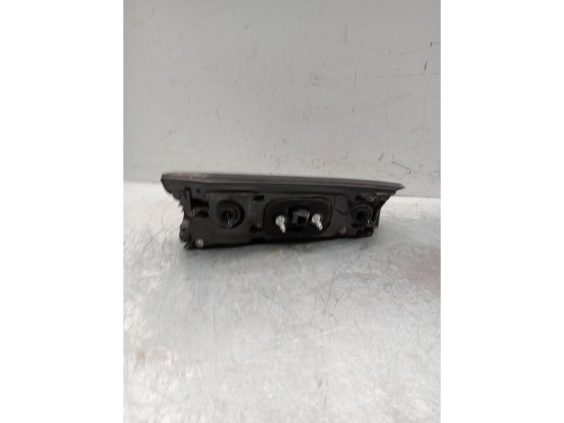 Recambio de piloto trasero derecho interior para peugeot 2008 i van (cu_) bluehdi 100 (cuyhym) referencia OEM IAM   