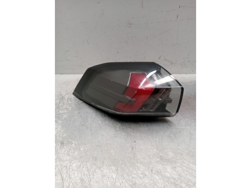 Recambio de piloto trasero izquierdo para peugeot 2008 i van (cu_) bluehdi 100 (cuyhym) referencia OEM IAM fr2695010201  