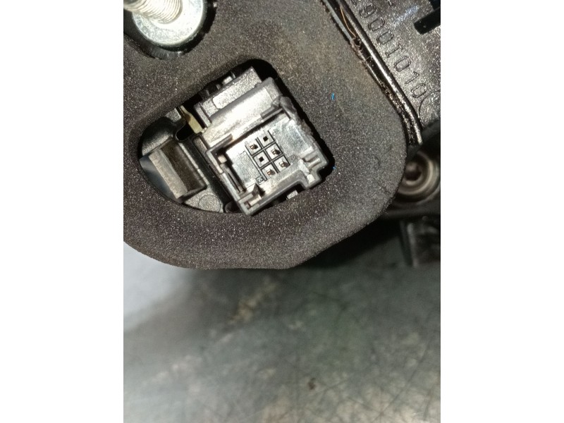 Recambio de piloto trasero izquierdo para peugeot 2008 i van (cu_) bluehdi 100 (cuyhym) referencia OEM IAM fr2695010201  